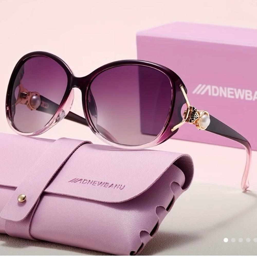 Purple Gradient Oversized Sunglasses with Gold Accents